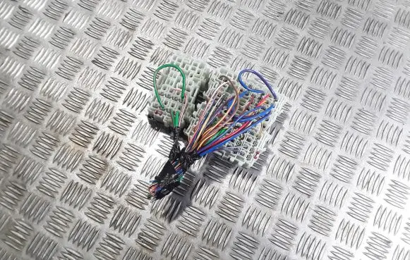 Ford Mondeo MK IV Fuse module 6G9T14K131CB 6G9T14C507AB 6G9T14C507BB