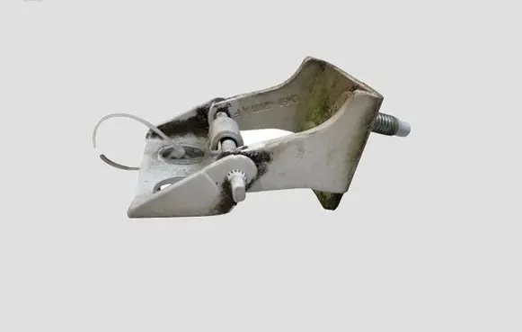 Ford Focus Tailgate/trunk/boot hinge