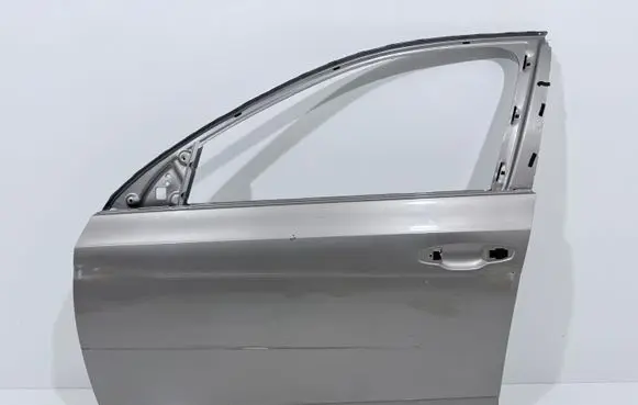 Skoda Octavia Mk3 (5E) Front door SKODAOCTAVIAIII