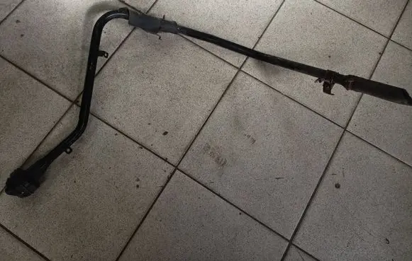 Mazda CX-9 Fuel tank filler neck pipe 