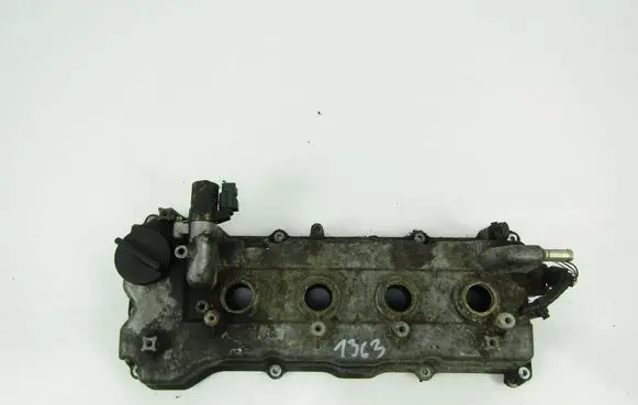 Nissan Almera Tino Rocker cam cover 