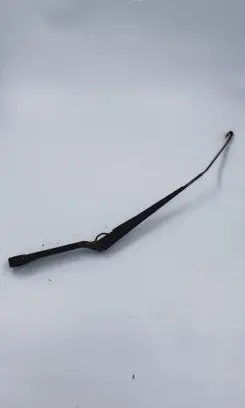 Subaru Impreza I Front wiper blade arm