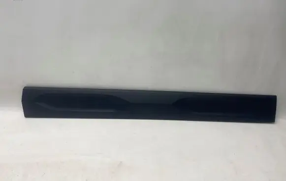 BMW X2 F39 Front door trim (molding) 7421440