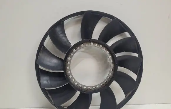 Audi A6 S6 C5 4B Fan impeller 059121301