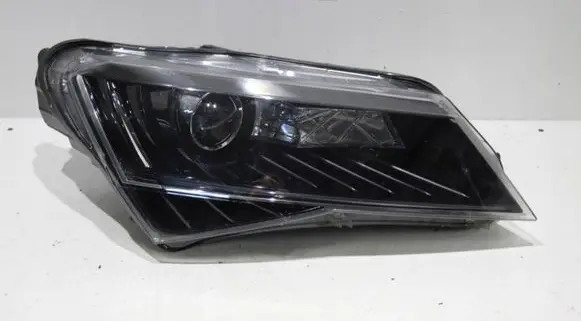 Skoda Superb B8 (3V) Headlight/headlamp
