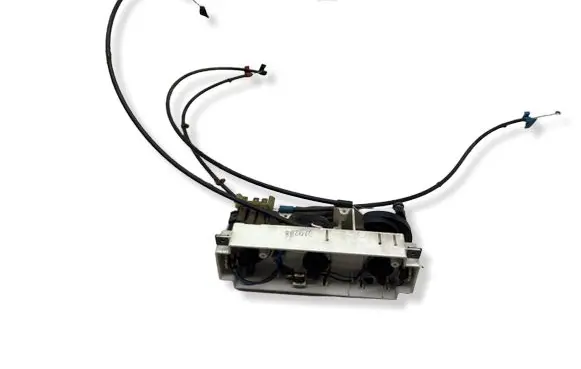 Audi 80 90 B3 Climate control unit 893819045A