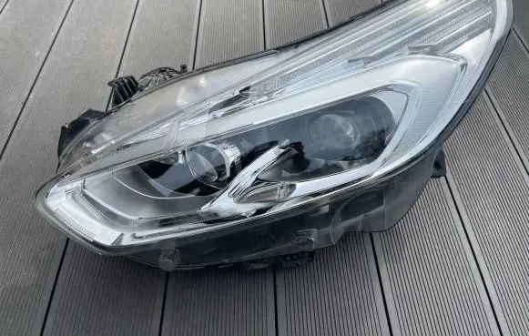 Ford S-MAX Headlight/headlamp EM2B13W030EK 90076249 EM2B13W030E