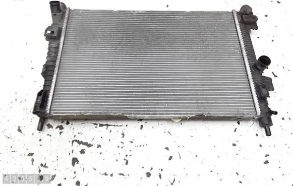 Ford C-MAX II Coolant radiator 8V618005CA