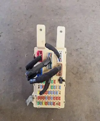 Hyundai Santa Fe Fuse module 919502B210 1007917005 2B2100709180610