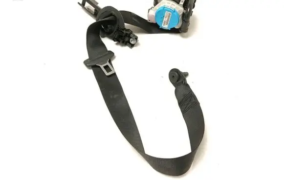 Mercedes-Benz A W176 Front seatbelt A1768600285