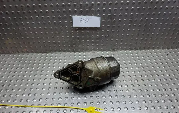 Mini One - Cooper Cabrio R52 Oil filter mounting bracket S26405574 04693356AA
