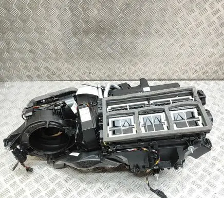 Porsche 911 992 Interior heater climate box assembly 9P5820006J 992820955
