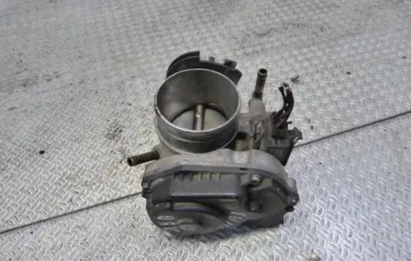 Audi A3 S3 8L Throttle valve 06a133064j