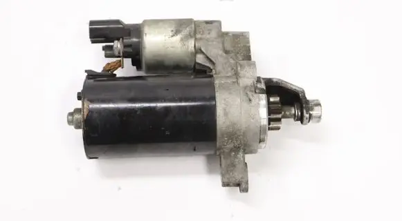 Audi A4 S4 B8 8K Starter motor 06H911021