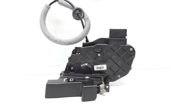 Volvo XC60 Front door lock 30799301