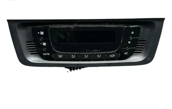 Seat Ibiza IV (6J,6P) Climate control unit 6J0820043