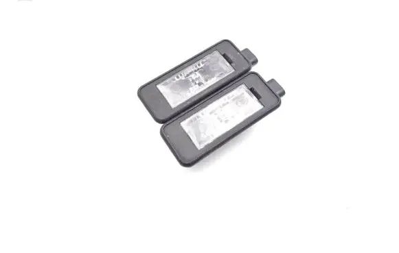 Peugeot 5008 II Number plate light 9682403680