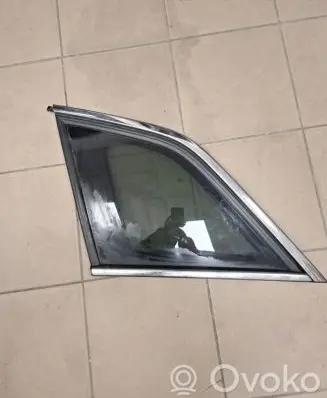 Opel Antara Rear side window P96660068