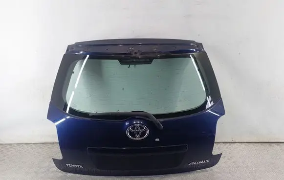 Toyota Auris 150 Tailgate/trunk/boot lid 6700502110 6810502120