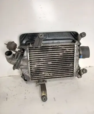 Opel Monterey Intercooler radiator 8970899433 329014