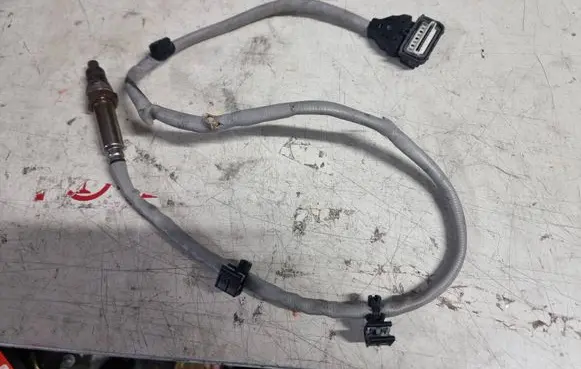 Renault Trafic III (X82) Lambda probe sensor NS11A21D08A NS11A