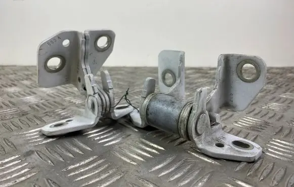 Jeep Grand Cherokee Front door hinge set 