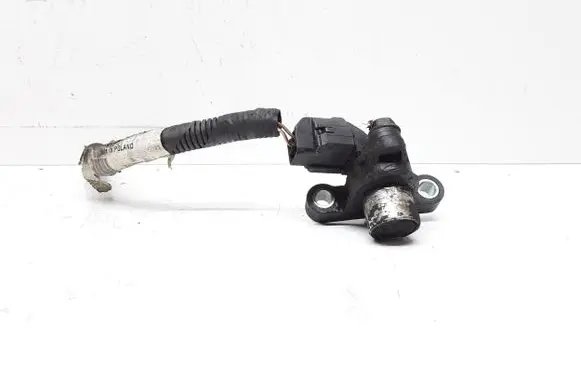 Volvo S60 Crankshaft position sensor 30637803