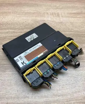 Ford Mondeo Mk III Comfort/convenience module 1S7T15K600KD 5WK48743E T83SA