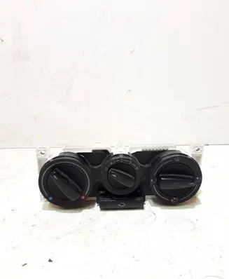 Volkswagen Golf IV Climate control unit 1J0819045B 1J0819045P