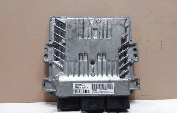 Peugeot 5008 Engine control unit/module 9800268980 9666681180