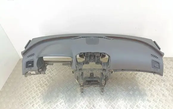 Opel Insignia A Dashboard 13275639
