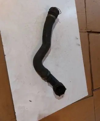 BMW X5 E53 Engine coolant pipe/hose