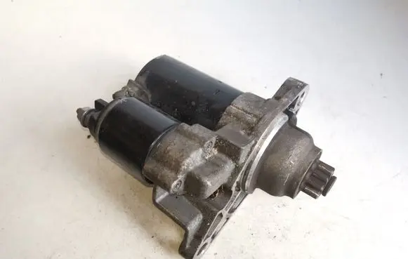 Volkswagen Polo Starter motor 0001120400 02T911023G