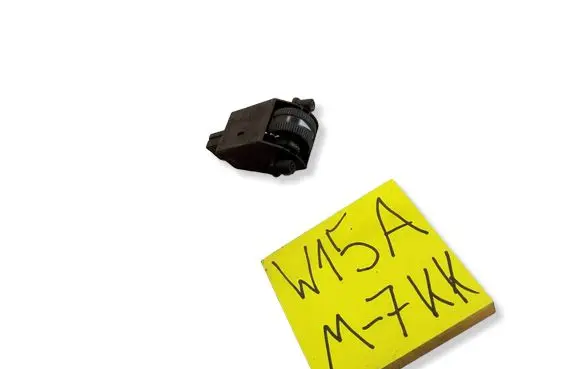 Ford Focus Headlight level height control switch 3126235