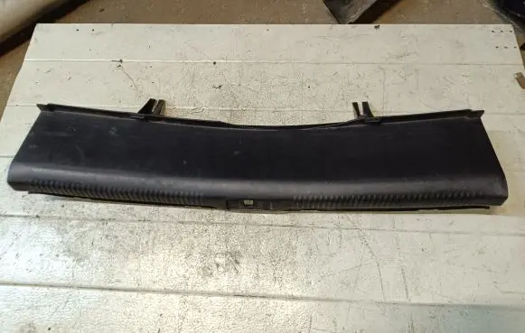 Audi A5 8T 8F Trunk/boot sill cover protection 8T0863471