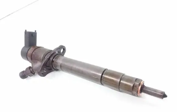 Volvo V70 Fuel injector 8658352 0445110078