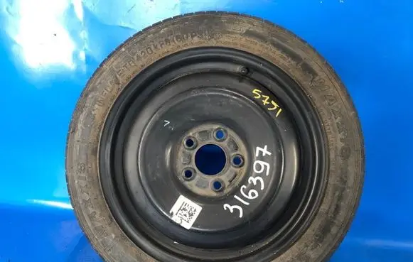 Ford Focus R12 spare wheel CV6Z1015B