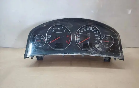 Opel Signum Speedometer (instrument cluster) 13144747WF
