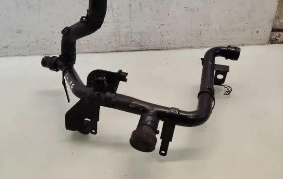 Audi A4 S4 B7 8E 8H Engine coolant pipe/hose 