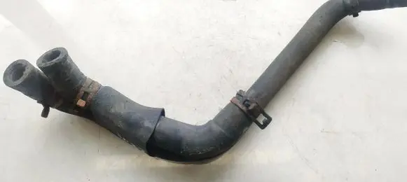 Volkswagen Polo IV 9N3 Engine coolant pipe/hose 6Q0121086S