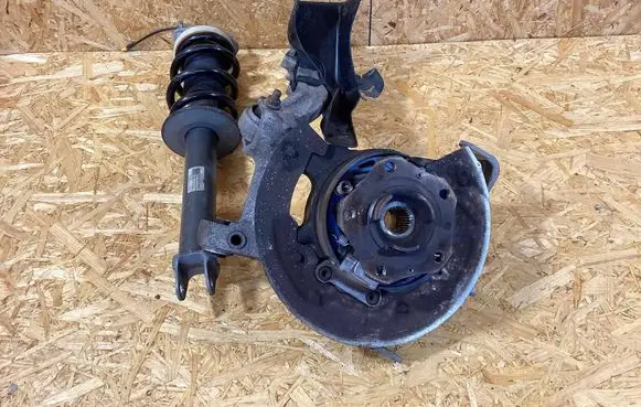 Porsche 911 991 Rear wheel hub spindle/knuckle 99133111134 99133305327 99133114320