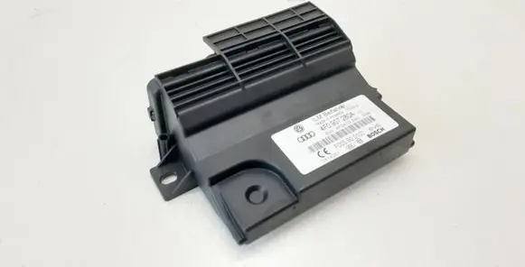 Audi A6 S6 C6 4F Power management control unit 4F0907280A 4F0910280