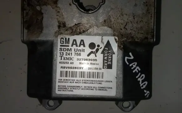 Opel Zafira B Airbag control unit/module 327963935 403253 RBV6G28C3Y
