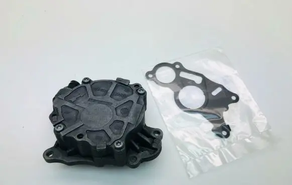 Volkswagen Beetle A5 Vacuum pump 03L145100F