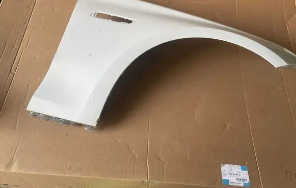 BMW 5 GT F07 Fender 41357248434