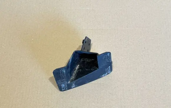 Volvo XC60 Headlight washer nozzle holder 31353998