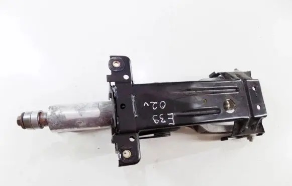 Steering wheel axle set