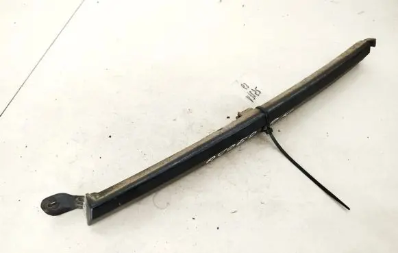 Lancia Kappa Under headlight/headlamp trim 1773125 B985