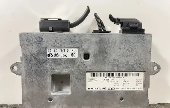 Audi A6 S6 C6 4F MMI control unit 4E0035729 4F0910731