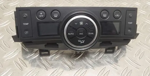 Toyota Verso Climate control unit 559000F140